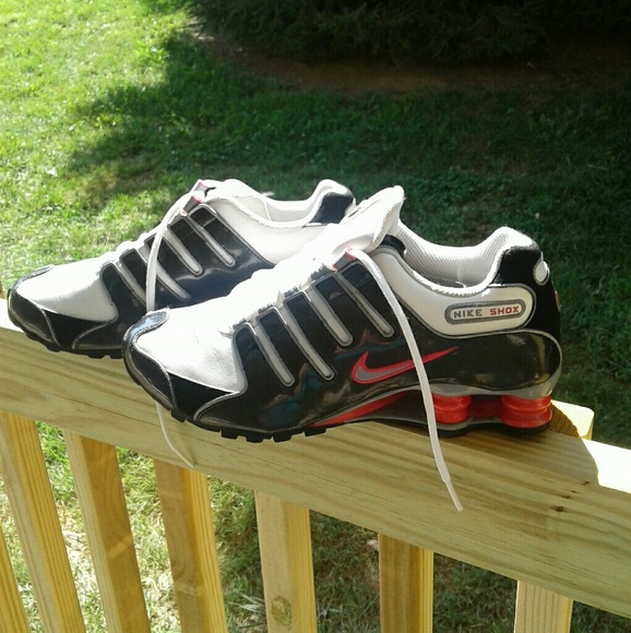 nike shox nz womens black